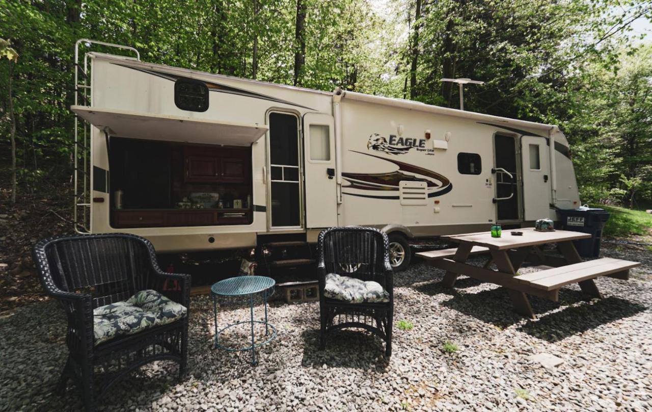 Rv Adventure Roscoe Pet Friendly Hotel Luaran gambar